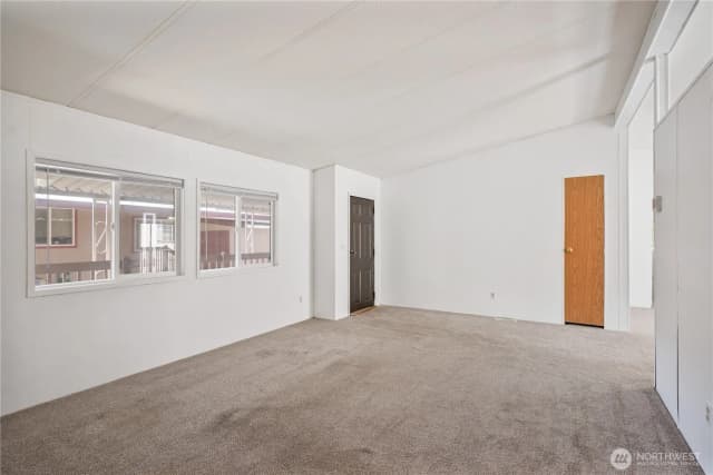 Property photo for 2355 Sparrow Loop #169, Kelso photo 5