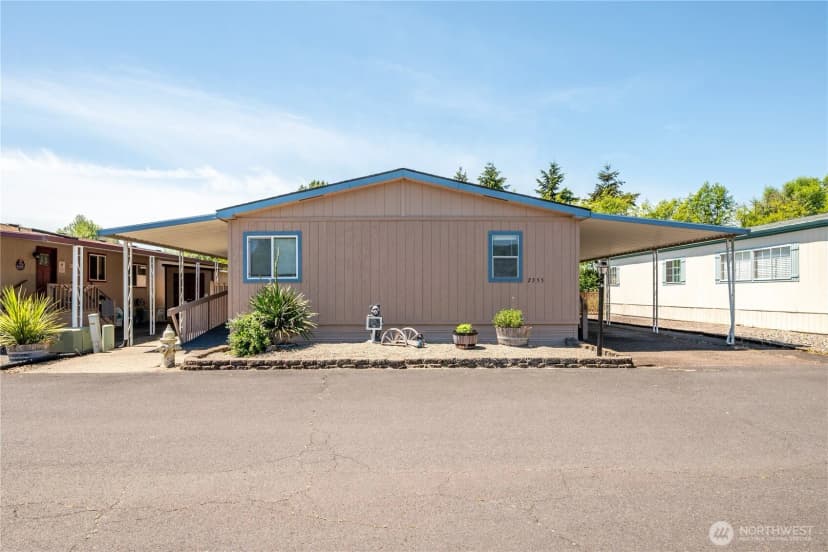 Property photo for 2355 Sparrow Loop #169, Kelso photo 2