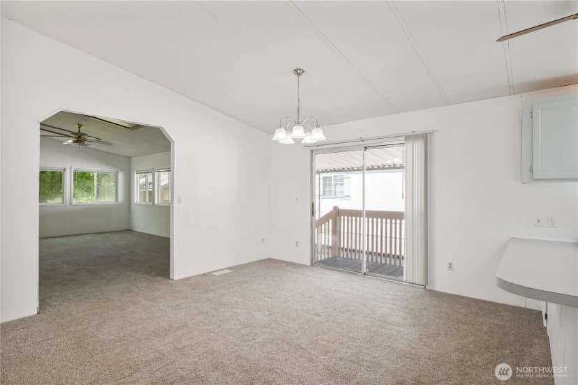 Property photo for 2355 Sparrow Loop #169, Kelso photo 13