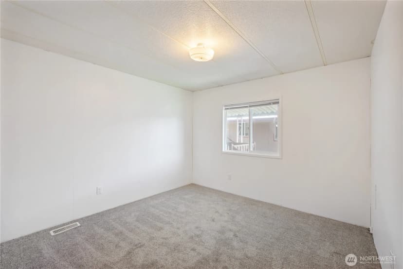 Property photo for 2355 Sparrow Loop #169, Kelso photo 19