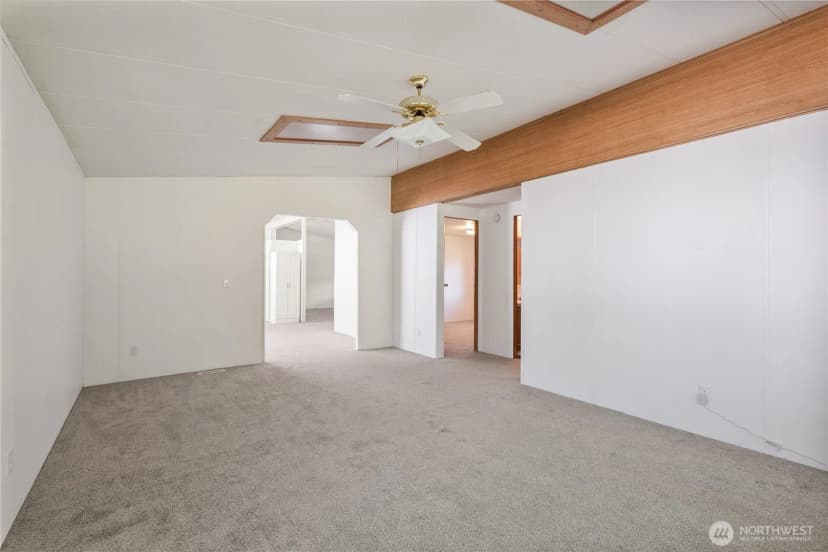 Property photo for 2355 Sparrow Loop #169, Kelso photo 15