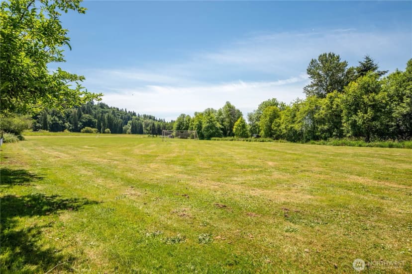 Property photo for 2355 Sparrow Loop #169, Kelso photo 32
