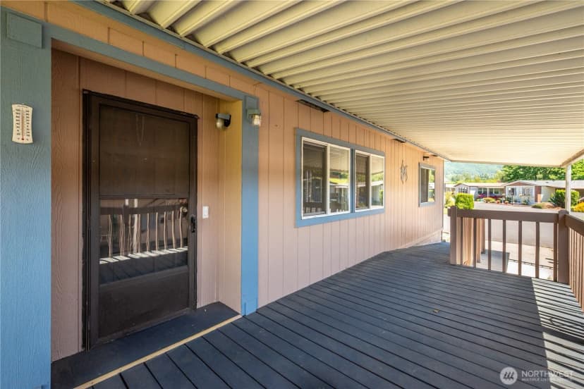 Property photo for 2355 Sparrow Loop #169, Kelso photo 24