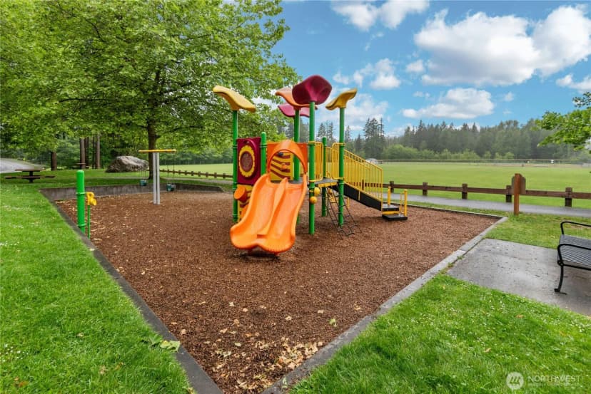 Property photo for 25235 Se Klahanie Boulevard #e305, Sammamish photo 31
