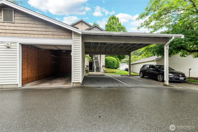Property photo for 25235 Se Klahanie Boulevard #e305, Sammamish photo 22
