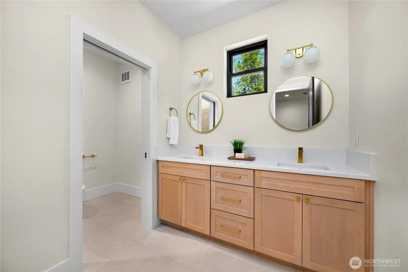 Property photo for 5774 Denali Lane, Bellingham photo 16