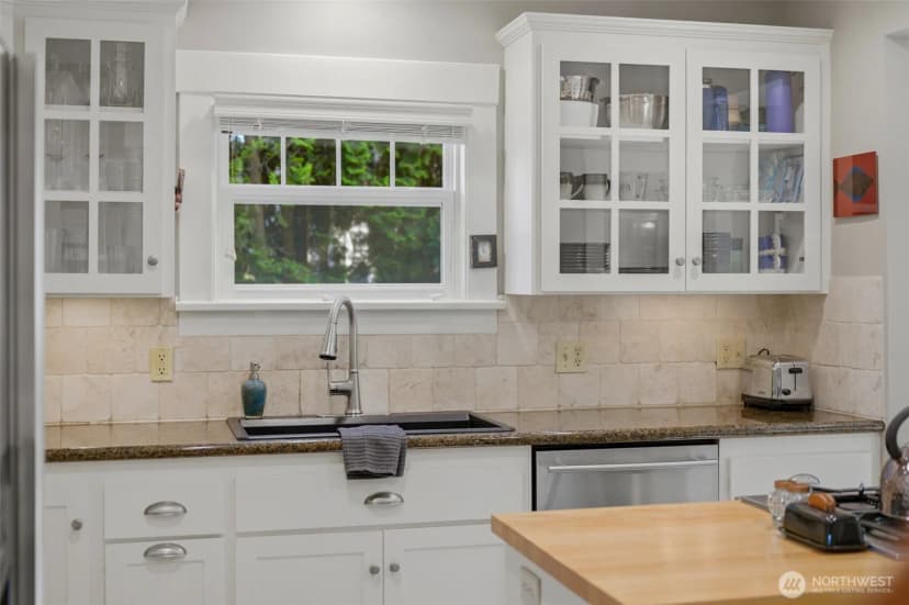 Property photo for 8118 Stinson Avenue, Gig Harbor photo 15