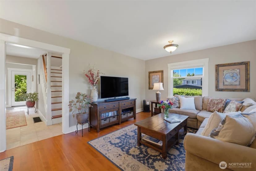 Property photo for 8118 Stinson Avenue, Gig Harbor photo 11