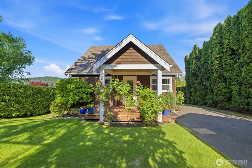 Property photo for 8118 Stinson Avenue, Gig Harbor photo 5