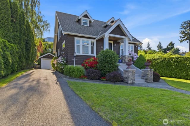 Property photo for 8118 Stinson Avenue, Gig Harbor photo 3