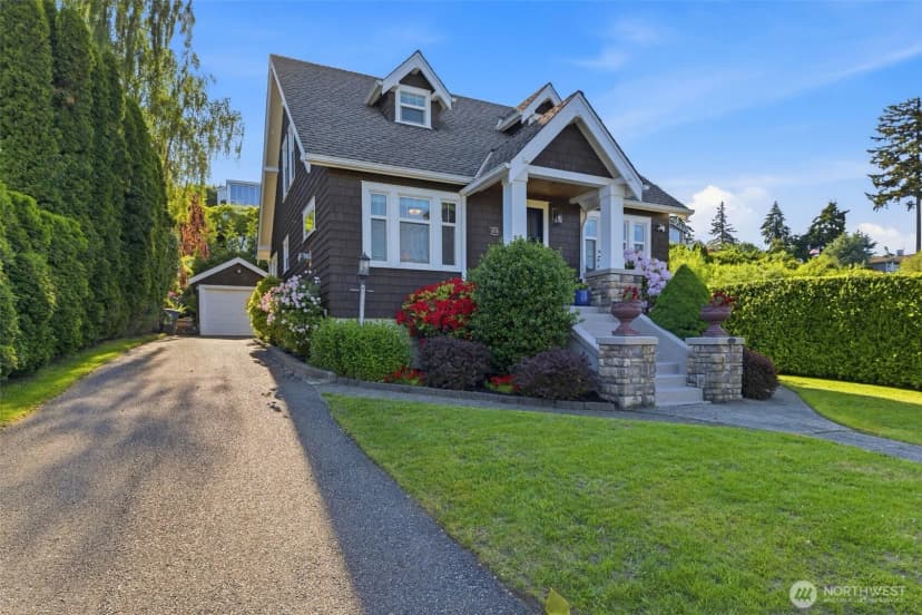 Property photo for 8118 Stinson Avenue, Gig Harbor photo 3