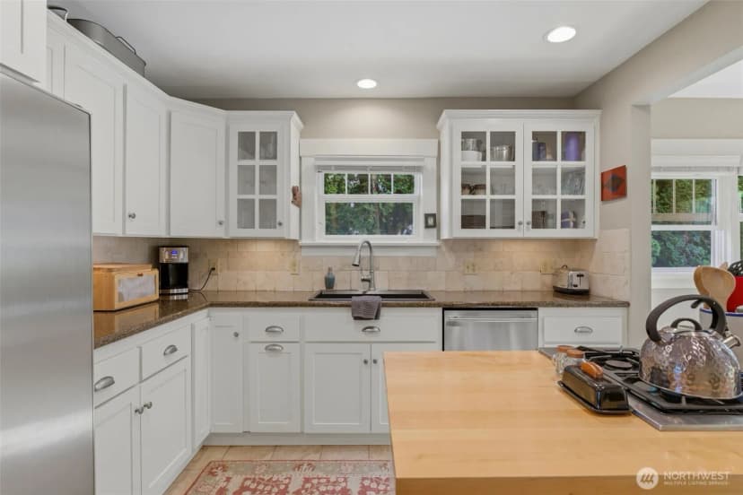 Property photo for 8118 Stinson Avenue, Gig Harbor photo 14