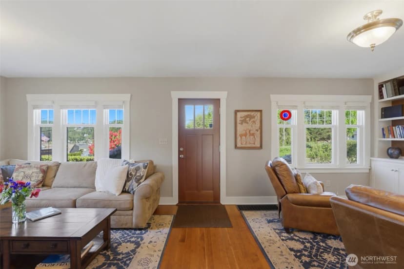 Property photo for 8118 Stinson Avenue, Gig Harbor photo 7