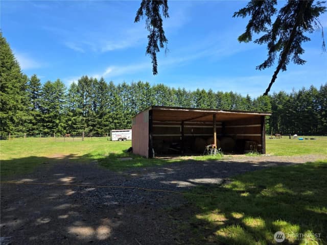 Property photo for 18 Newman Creek Rd, Elma