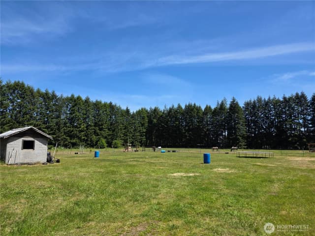 Property photo for 18 Newman Creek Rd, Elma photo 3