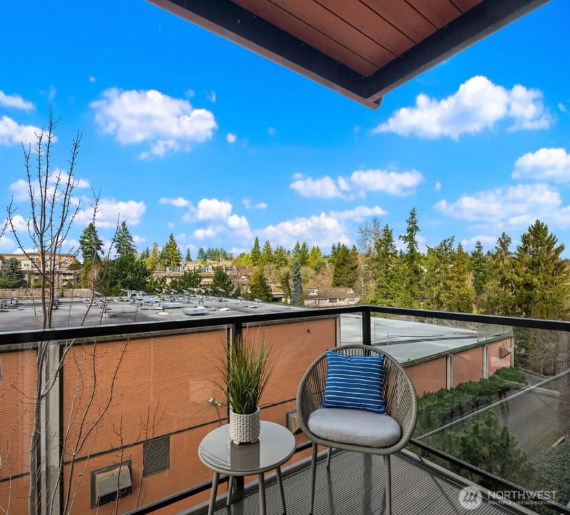 Property photo for 1085 103rd Avenue Ne #328, Bellevue photo 9