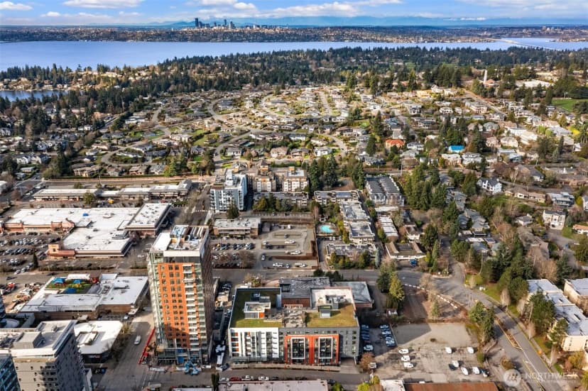 Property photo for 1085 103rd Avenue Ne #328, Bellevue photo 30