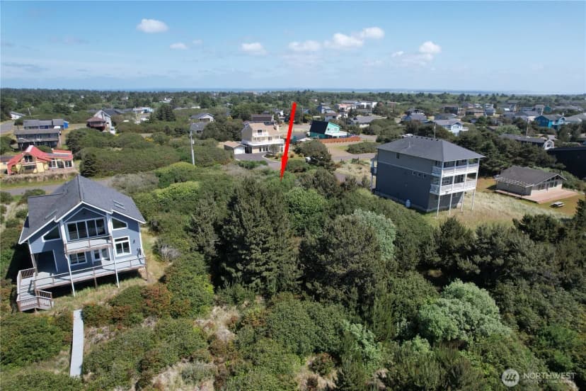 Property photo for 885 Jessie E S Sand Dune Avenue Sw, Ocean Shores