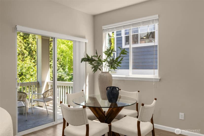Property photo for 6523 31st Avenue Sw, Seattle photo 9