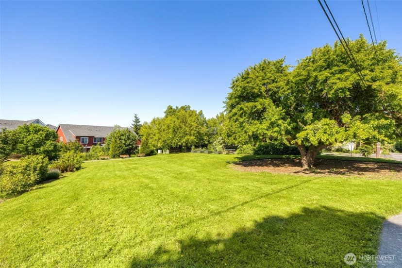 Property photo for 6523 31st Avenue Sw, Seattle photo 30