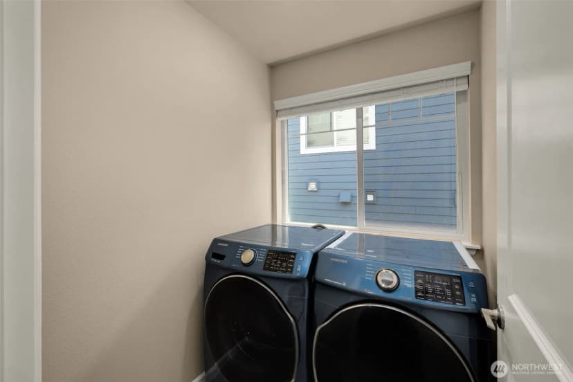 Property photo for 6523 31st Avenue Sw, Seattle photo 22