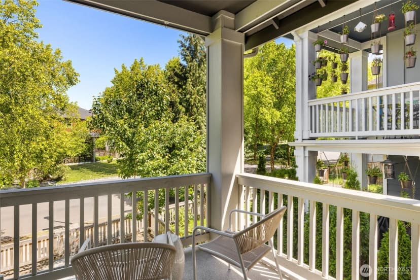 Property photo for 6523 31st Avenue Sw, Seattle photo 11