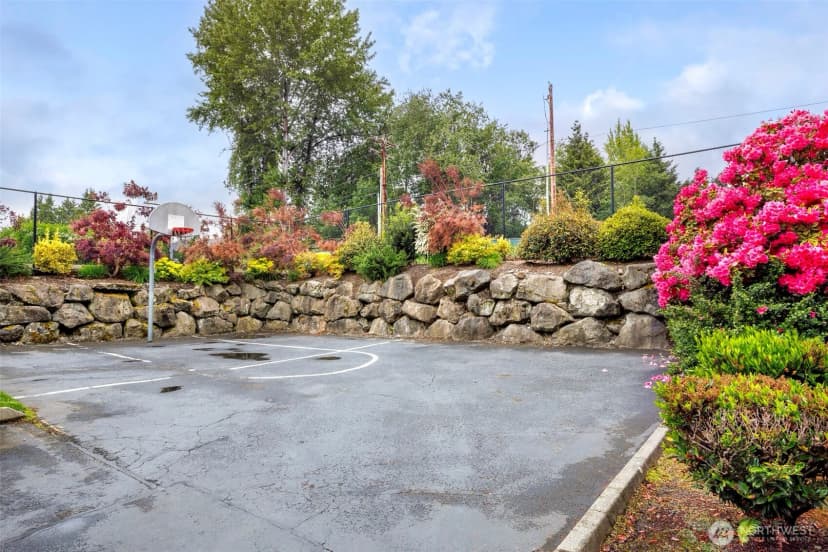 Property photo for 12712 Admiralty Way #g302, Everett photo 14