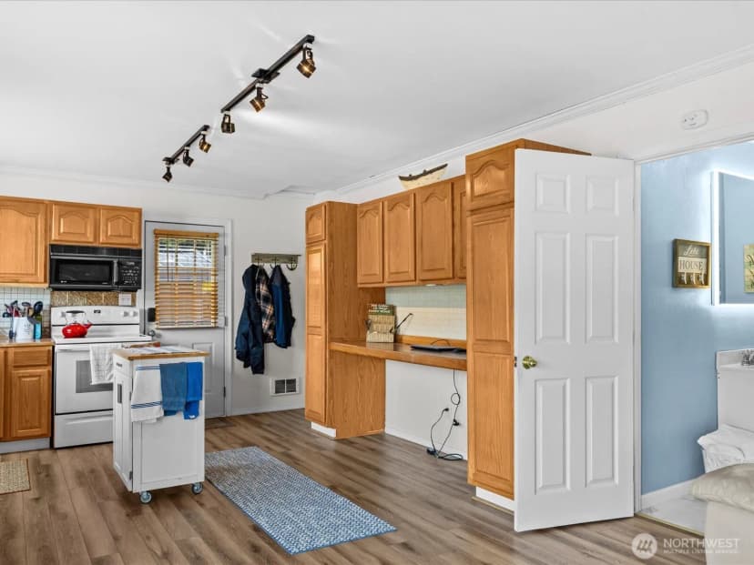 Property photo for 6819 Olive Avenue, Stanwood photo 14