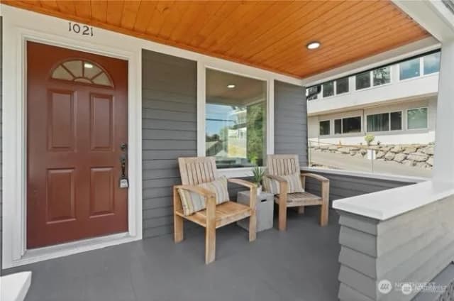 Property photo for 1021 Sw 130th Street, Burien photo 4
