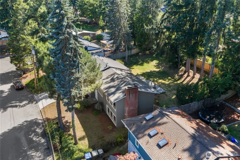 Property photo for 6215 122nd Avenue Se, Bellevue photo 34