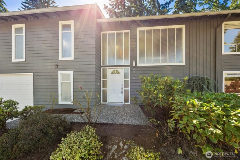 Property photo for 6215 122nd Avenue Se, Bellevue photo 3