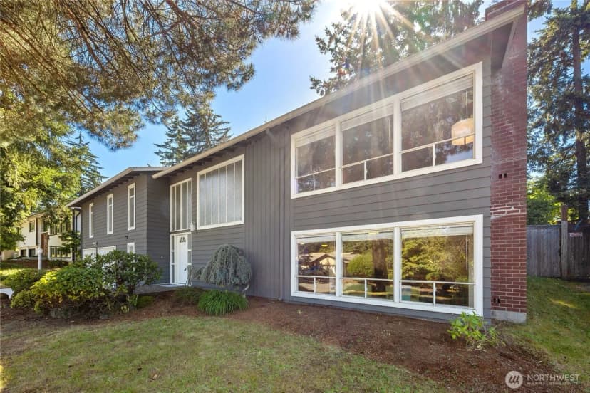 Property photo for 6215 122nd Avenue Se, Bellevue photo 33