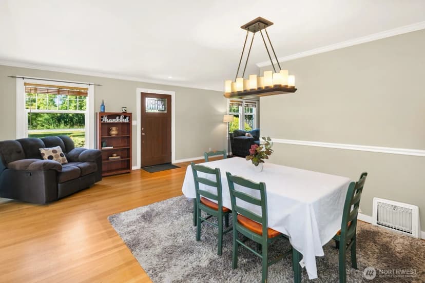 Property photo for 15909 19th Avenue Ne, Arlington photo 15