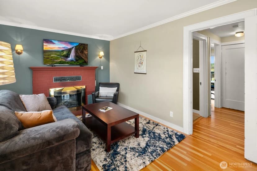 Property photo for 15909 19th Avenue Ne, Arlington photo 6