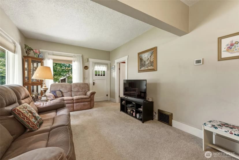 Property photo for 100 W Dayton Avenue, Dayton photo 5