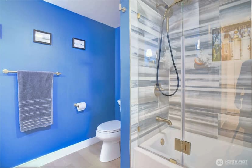 Property photo for 4545 Sand Point Way Ne #302, Seattle photo 14