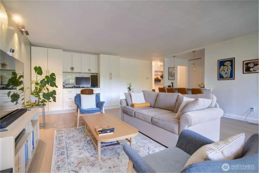 Property photo for 4545 Sand Point Way Ne #302, Seattle photo 8