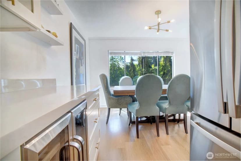 Property photo for 4545 Sand Point Way Ne #302, Seattle photo 5