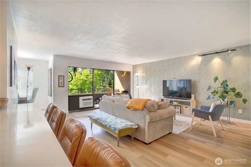 Property photo for 4545 Sand Point Way Ne #302, Seattle photo 9