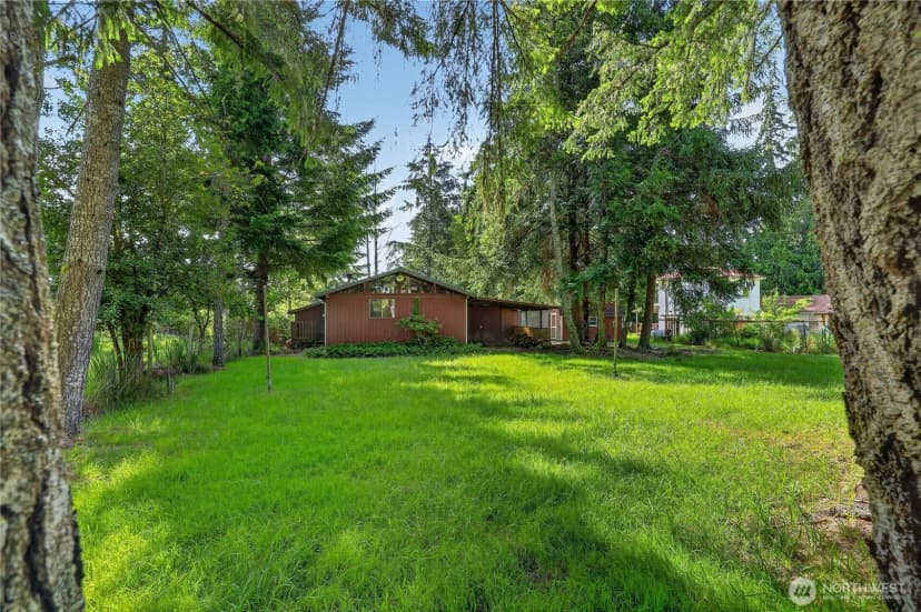 Property photo for 819 E Madrona Boulevard Nw, Lakebay photo 32
