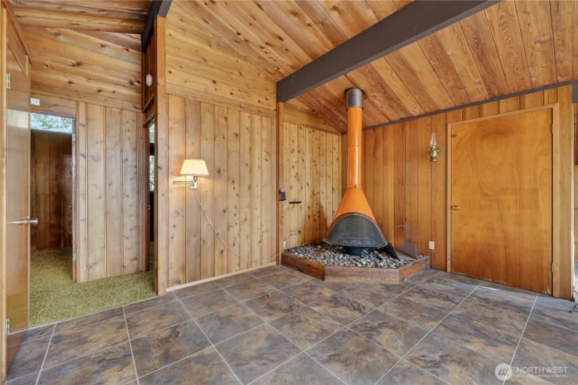 Property photo for 819 E Madrona Boulevard Nw, Lakebay photo 24