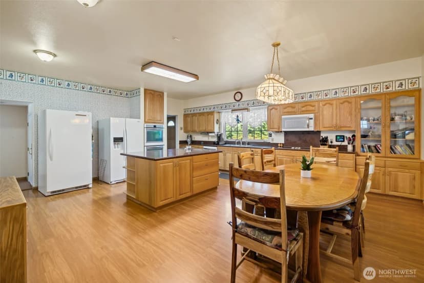 Property photo for 5611 S Doss Road, Port Angeles