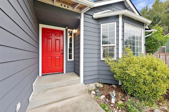 Property photo for 12001 140th Street Ct E, Puyallup photo 3