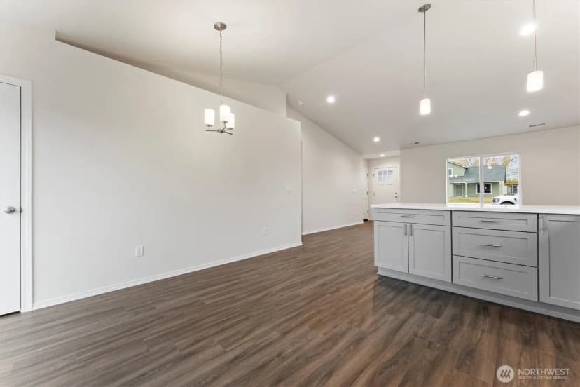 Property photo for 922 La Vista Drive, Warden photo 10