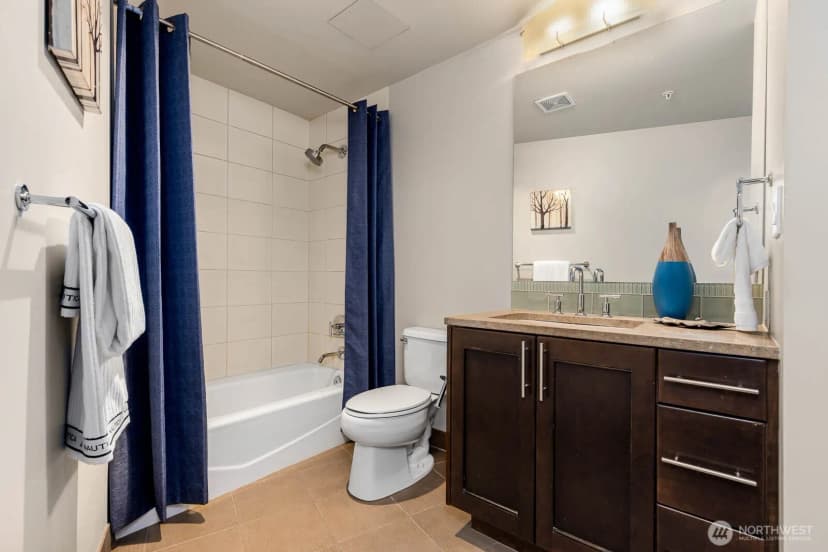 Property photo for 10610 Ne 9th Place #1603, Bellevue photo 18