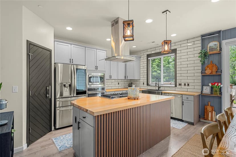 Property photo for 20316 77th Street Ct E, Bonney Lake photo 11