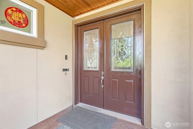 Property photo for 1006 N 28th Place, Renton photo 2