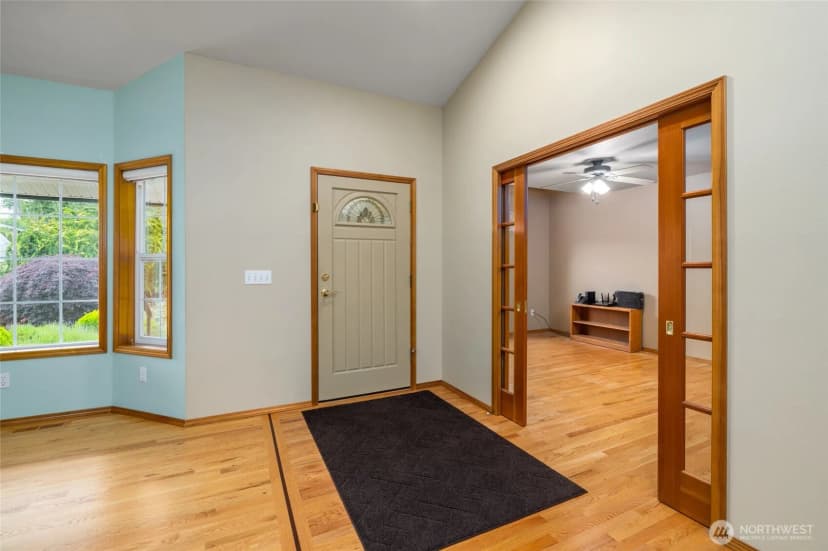 Property photo for 22736 Buchanan Street, Mount Vernon photo 4