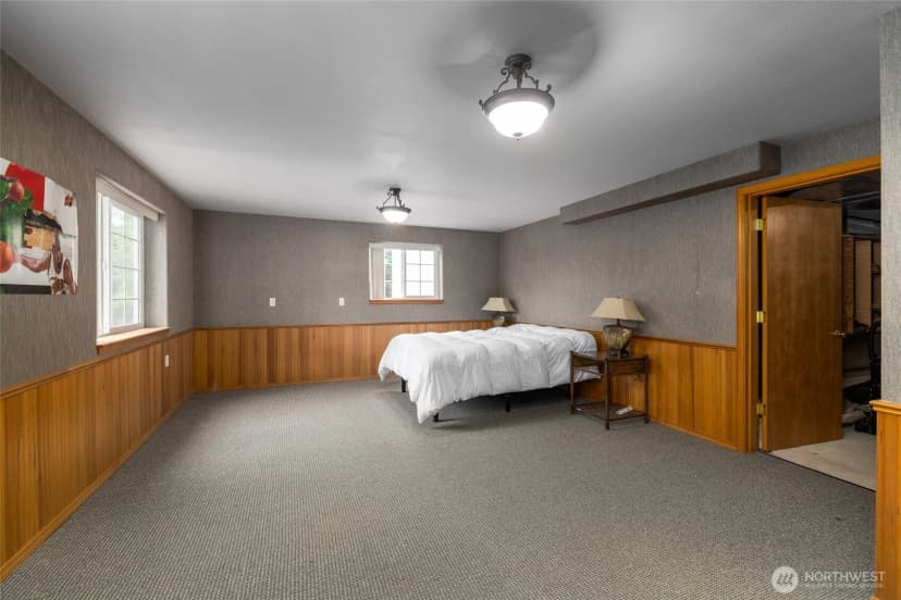 Property photo for 22736 Buchanan Street, Mount Vernon photo 19