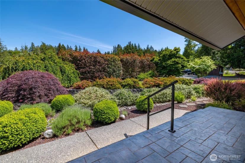 Property photo for 22736 Buchanan Street, Mount Vernon photo 36